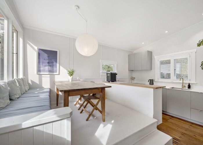  at 27 Rona Street, Eastbourne, Lower Hutt, Wellington
