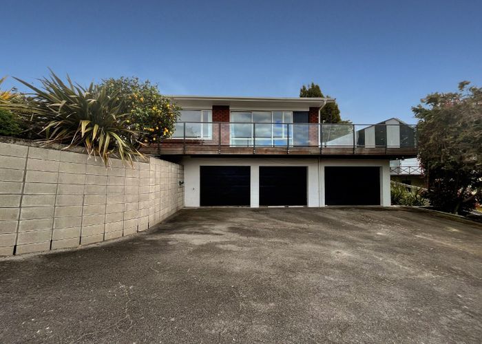  at 2/13 Scenic Heights, Acacia Bay, Taupō
