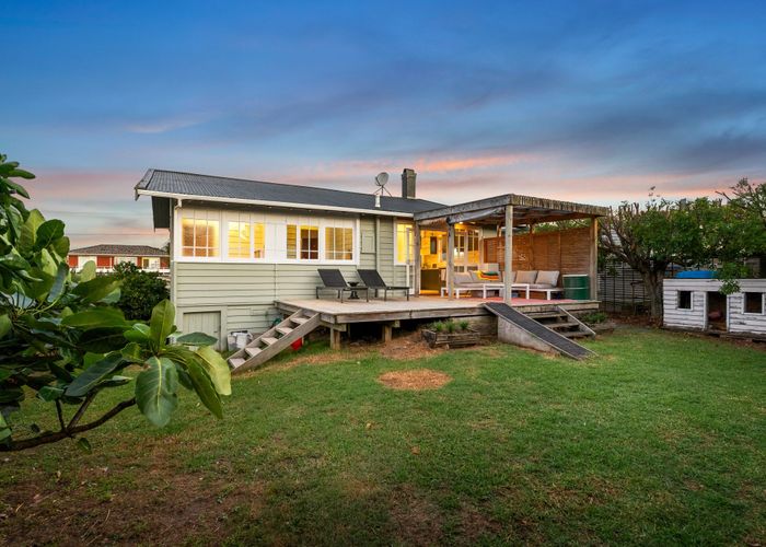  at 37 Fowlds Avenue, Sandringham, Auckland City, Auckland