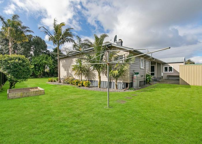  at 92 Beach Road, Pahurehure, Papakura