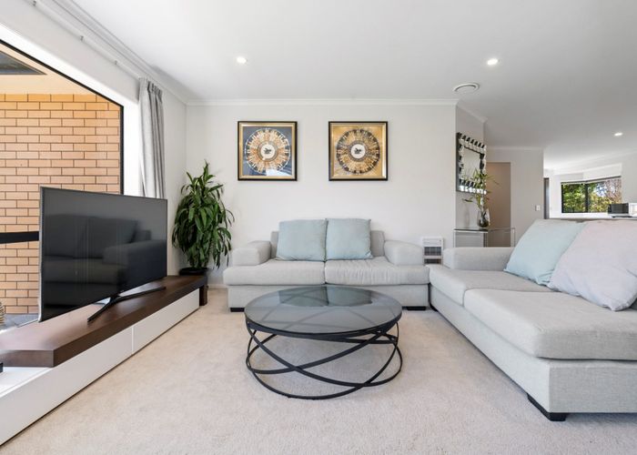  at 35 Kellaway Drive, East Tamaki, Auckland