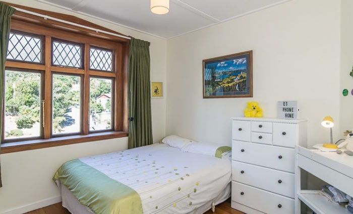  at 6 Tiketike Way, Brooklyn, Wellington