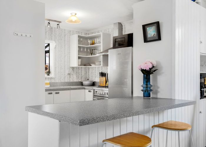  at 106 Mackworth Street, Woolston, Christchurch City, Canterbury