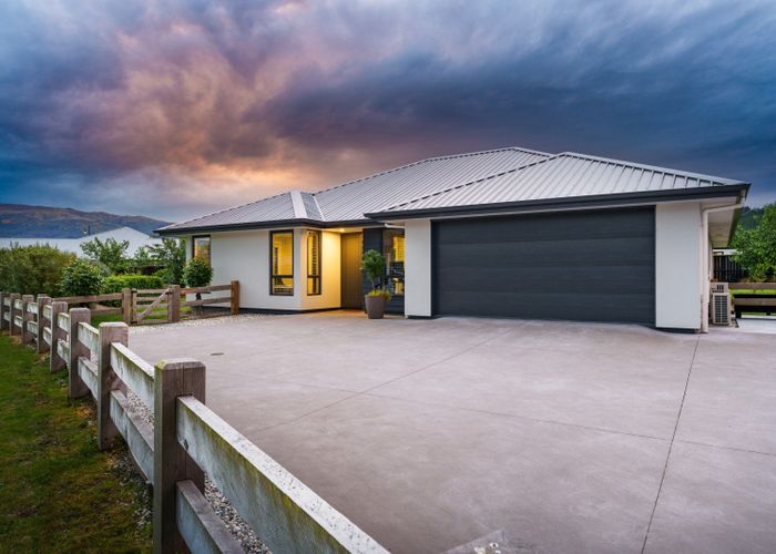 For sale 13 Three Kings Court Outram Dunedin Otago homes co nz