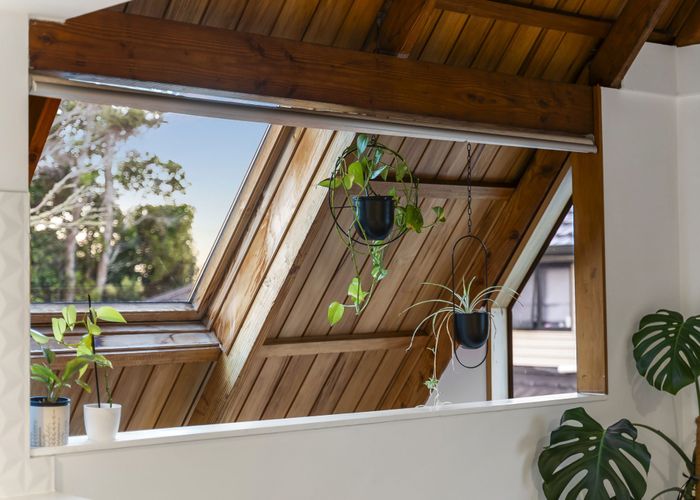  at 18 Marlborough Avenue, Glenfield, North Shore City, Auckland