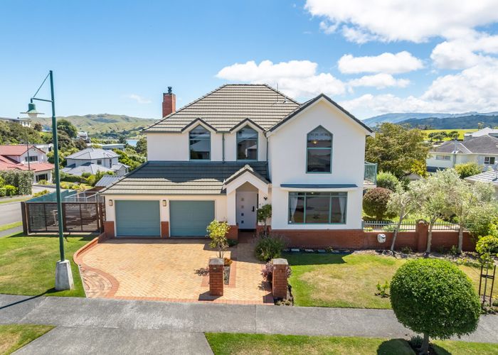 at 1 Voyager Way, Whitby, Porirua