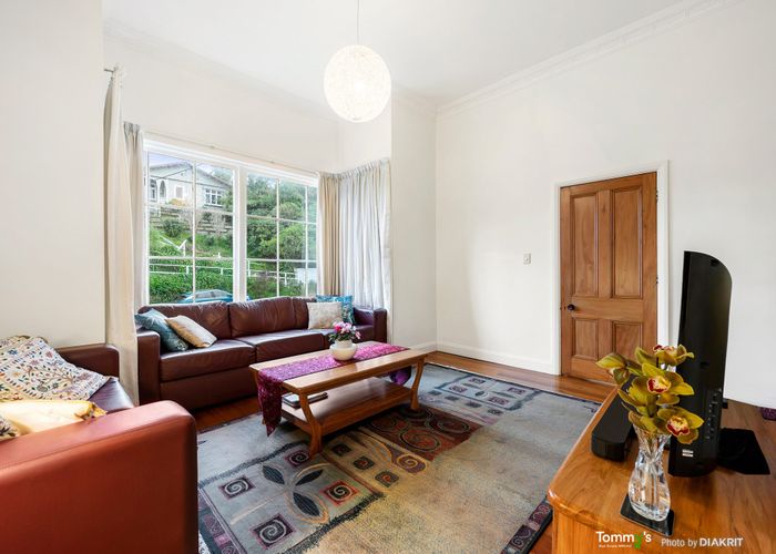  at 11 Dee Street, Island Bay, Wellington
