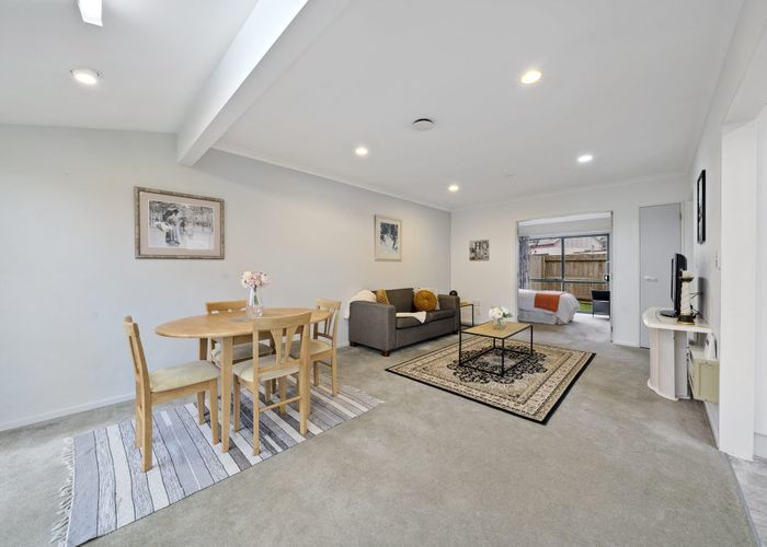 at 56/42 Main Road, Tawa, Wellington
