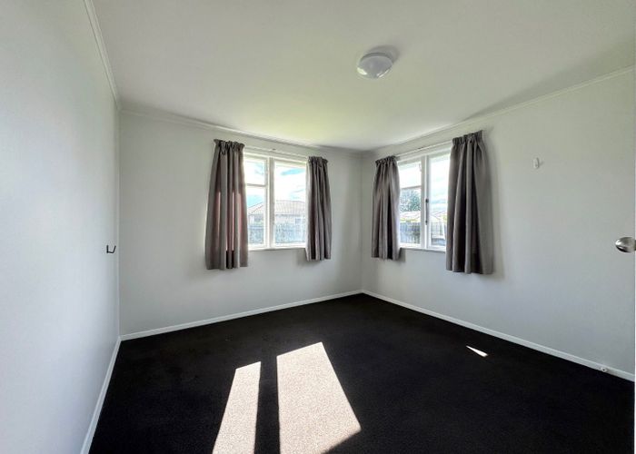  at 26 Courtenay Crescent, Mangere East, Auckland