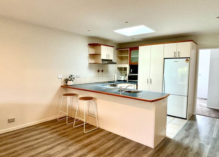  at 12 Els Close, Golflands, Manukau City, Auckland