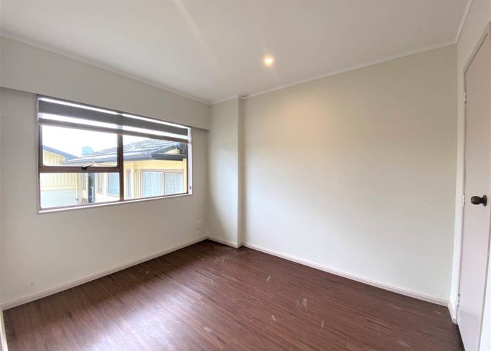  at 11/31 Blease Street, New Lynn, Waitakere City, Auckland