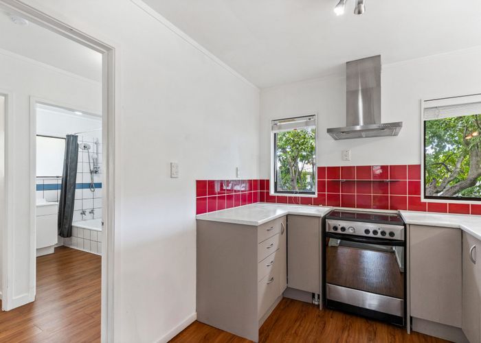  at 24 Karamu Street, Te Atatu Peninsula, Waitakere City, Auckland