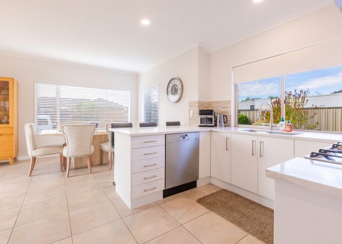  at 14 Blythfield Place, Taradale, Napier, Hawke's Bay