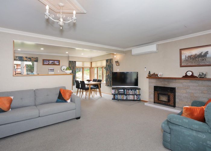  at 38 Milne Street, Hunterville