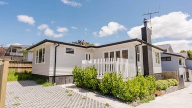  at 54 Vera Road, Te Atatu South, Auckland