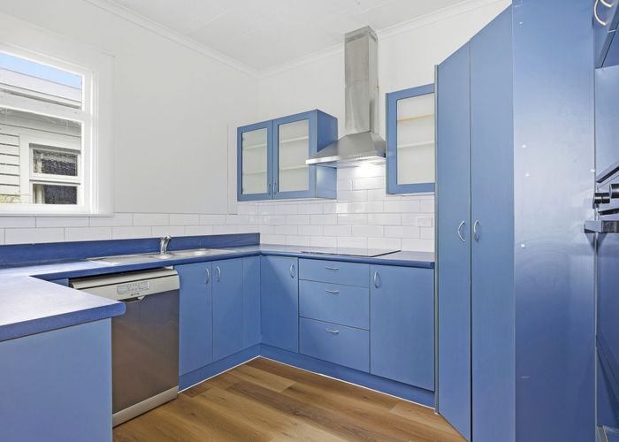  at 335 Ferry Road, Waltham, Christchurch City, Canterbury