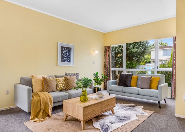  at 4 Mervyn Place, Plimmerton, Porirua