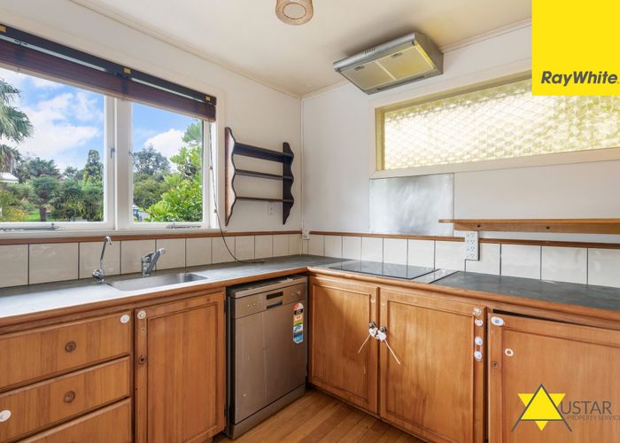  at 14 Pitcairn Place, Avondale, Auckland City, Auckland