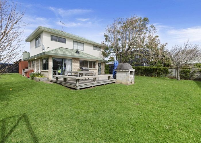  at 10 Watervista Place, Mangere Bridge, Manukau City, Auckland