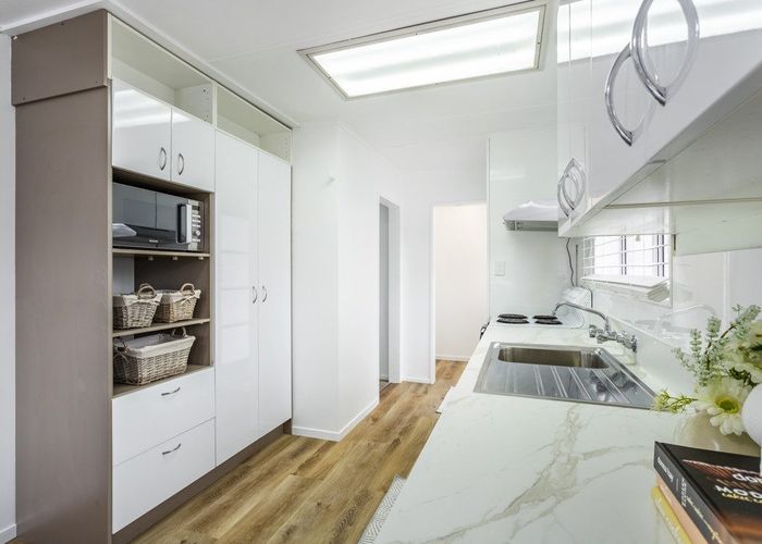  at 25 Clapham Grove, Stokes Valley, Lower Hutt, Wellington