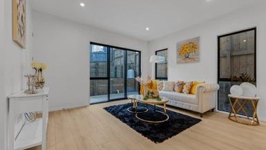  at 9A Frontier Lane, Flat Bush, Auckland