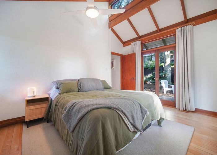  at 26B Arcadia Crescent, Bayview, North Shore City, Auckland