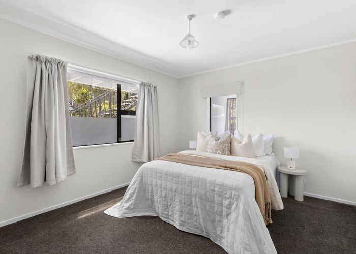  at 73 Gilbass Avenue, Hamilton Lake, Hamilton, Waikato