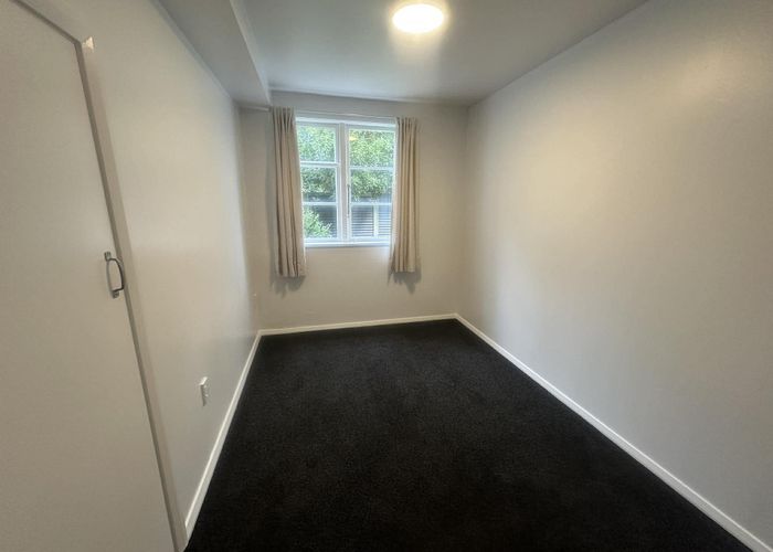  at 4/45 Pine Avenue, Ebdentown, Upper Hutt, Wellington