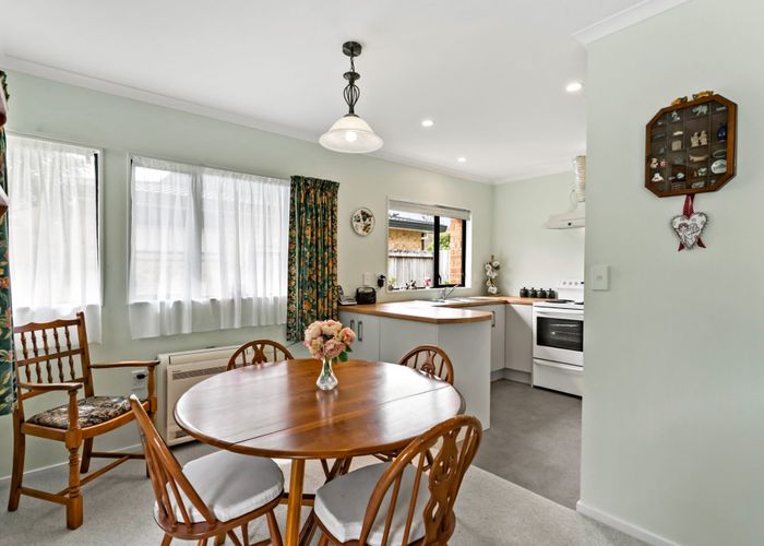  at 33/42 Main Road, Tawa, Wellington, Wellington