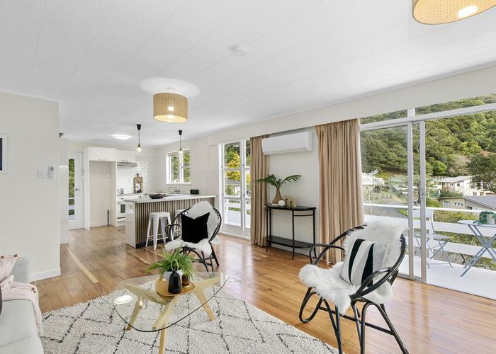  at 8 Damian Grove, Waterloo, Lower Hutt, Wellington