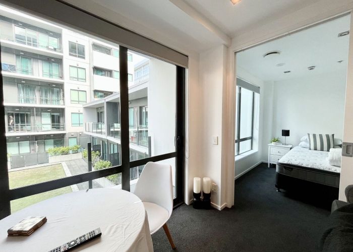  at 211/2 Dockside Lane, Auckland Central, Auckland