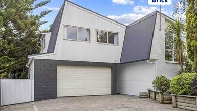  at 101 Stapleford Crescent, Browns Bay, Auckland