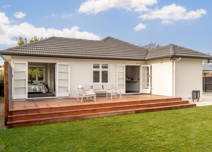  at 70 Inwoods Road, Parklands, Christchurch City, Canterbury