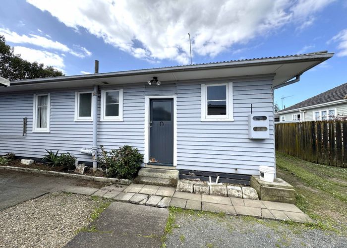  at Mangere East, Manukau City, Auckland