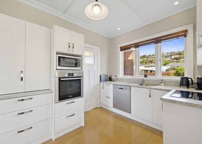  at 104 Surrey Street, Forbury, Dunedin, Otago