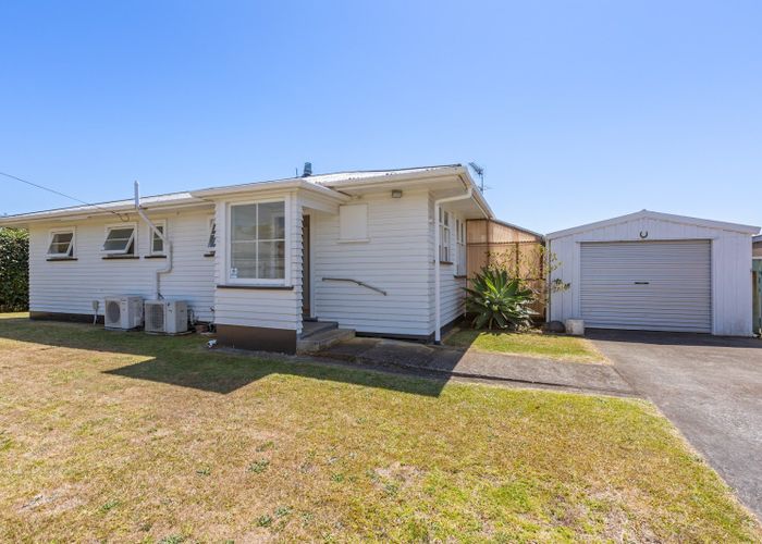  at 13 Moana Crescent, Blagdon, New Plymouth