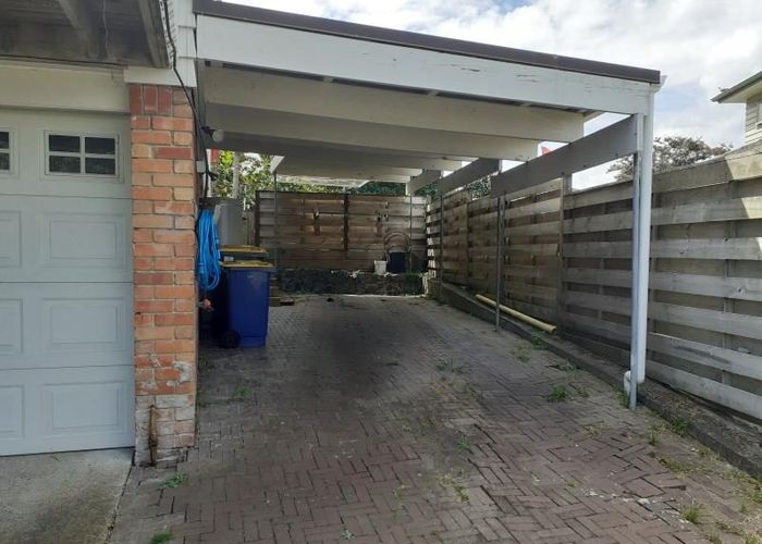  at 1B Gaede Terrace, Sunnyvale, Waitakere City, Auckland