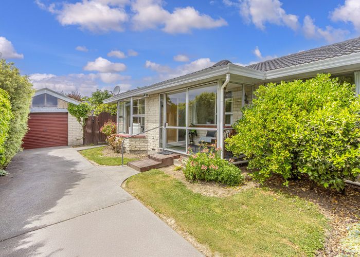  at 2/34 Brogar Place, Casebrook, Christchurch City, Canterbury