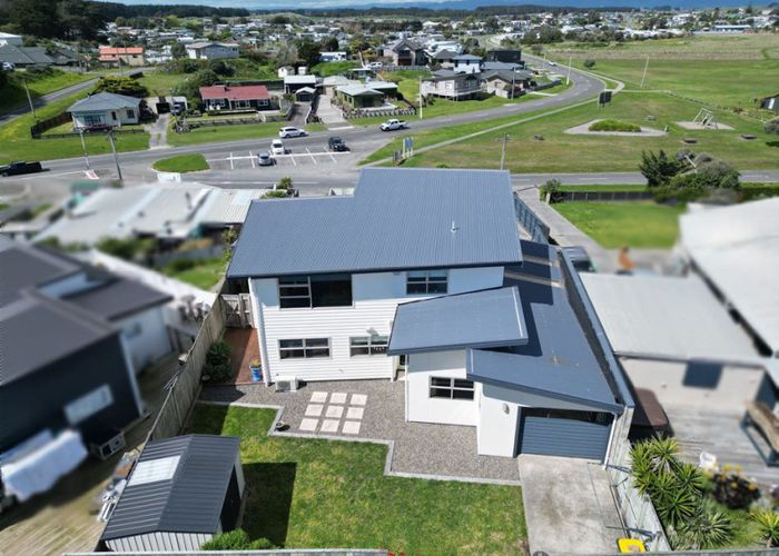  at 50A Signal Street, Foxton Beach, Horowhenua, Manawatu / Whanganui