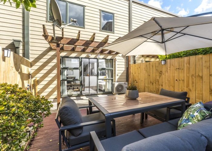  at 11/17 Harbour View Road, Te Atatu Peninsula, Waitakere City, Auckland