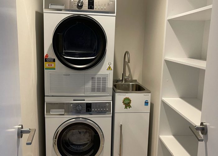  at 409/4 Bute Road, Browns Bay, North Shore City, Auckland