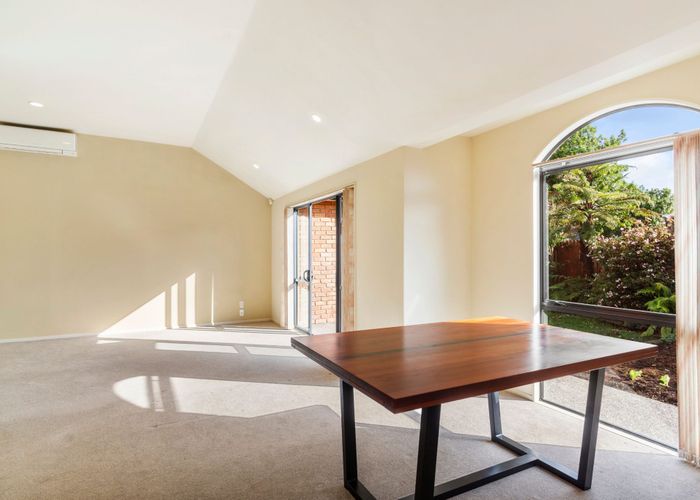  at 2 Anton Place, Takanini, Papakura, Auckland