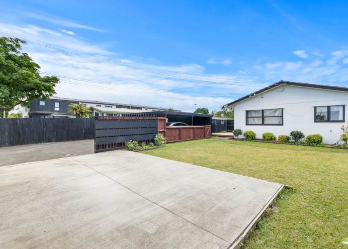 at 1/108 Gloucester Road, Manurewa, Manukau City, Auckland