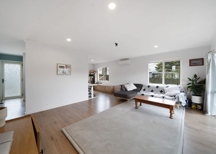  at 3/43 Blake Road, Māngere East, Auckland