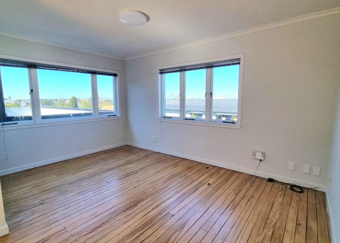  at 1A Williamson Avenue, Belmont, North Shore City, Auckland