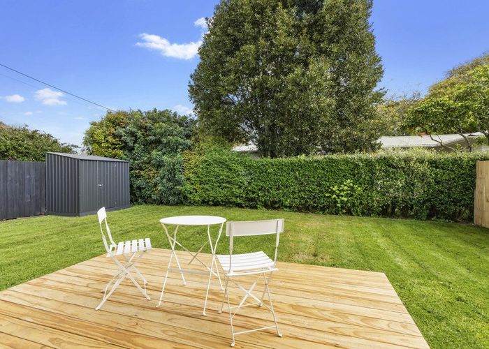  at 1/35 Riversdale Road, Avondale, Auckland