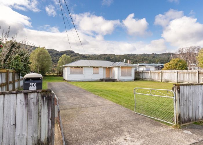  at 40 Hyde Street, Wainuiomata, Lower Hutt, Wellington