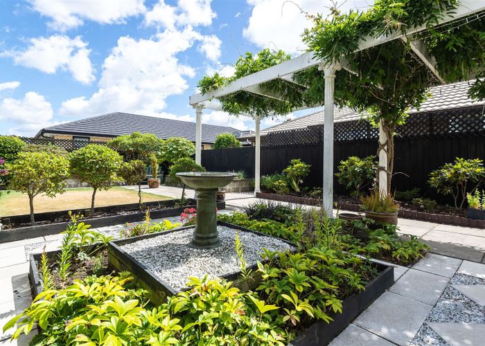  at 4 Astor Place, Halswell, Christchurch
