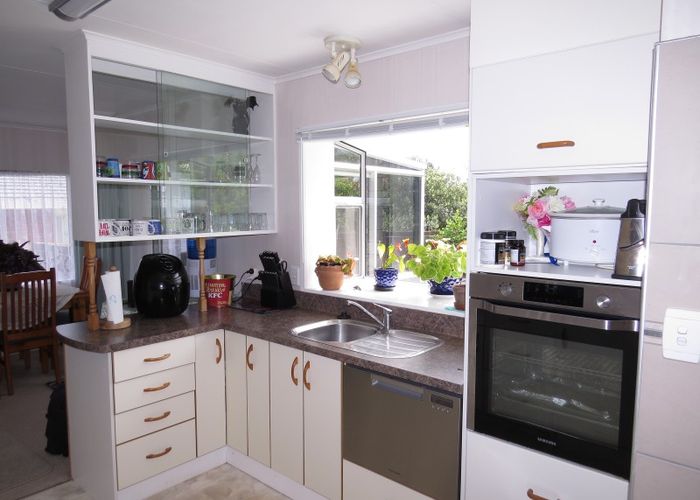  at 43 Meadowbrook Drive, Cloverlea, Palmerston North