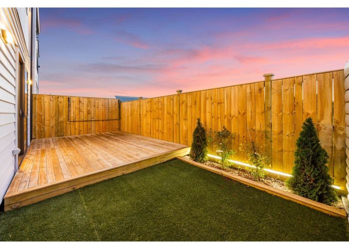  at 1E Great South Road, Papatoetoe, Manukau City, Auckland